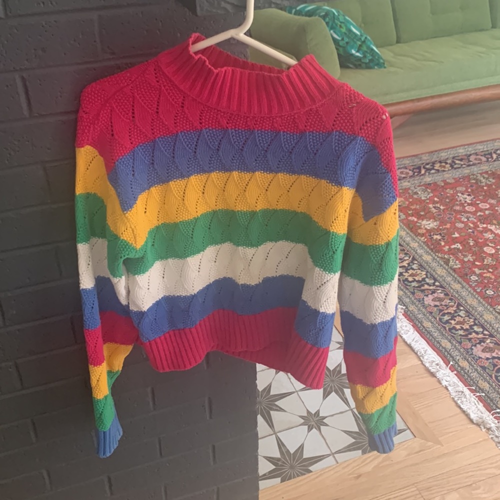 Liz Wear! This is an actual 80s sweater!